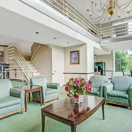 Days Inn By Wyndham Arlington/Washington Dc-3